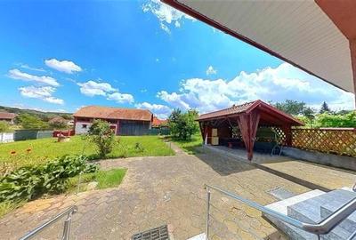 Liniste si aer curat - casa in zona pitoreasca Voiniceni, Mures - 2