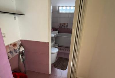 Apartament cu 3 camere semidecomandat în Alexandru Obregia - 9