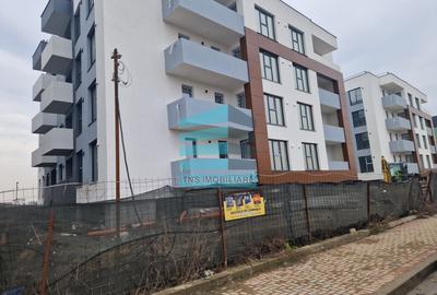 Apartament cu 3 camere decomandat în Titan - 3