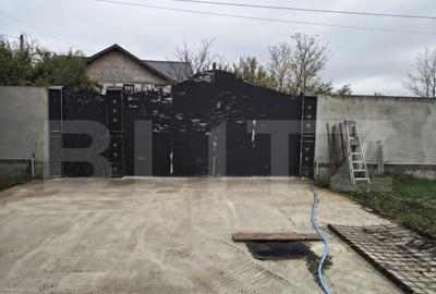 2 CASE la pret de una DRAGANESTI PH - 8