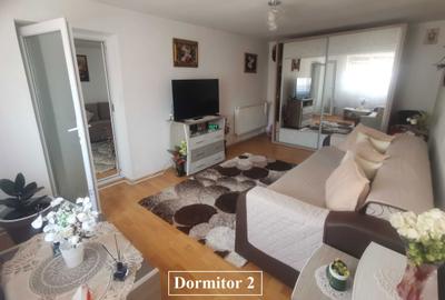 Casă cu 4 camere cu Teren 415 Mp în Central - 2