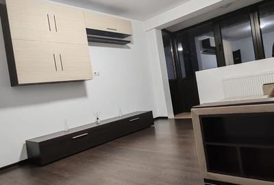 Apartament 2 camere renovat bloc P anvelopat Favorit Drumul Taberei - 1