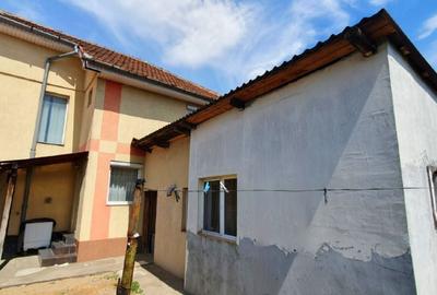 Casă cu 6 camere cu Teren 1000 Mp în Iosia - 9