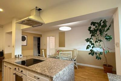 Apartament cu 4 camere în Central - 9