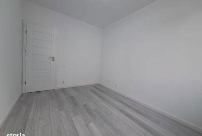 Apartament cu 3 camere semidecomandat în Central - 5