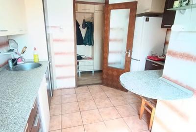 Apartament cu 4 camere decomandat în Micălaca - 1