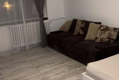 Garsonieră decomandată, mobilată în P-ța Muncii - 8