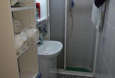 Apartament cu 2 camere decomandat în Central - 2