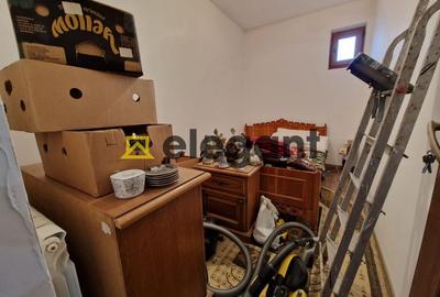 Casa, parter, suprafata 168 mp, teren 600 mp, panouri, mobilata, Bariera Valcii - 8