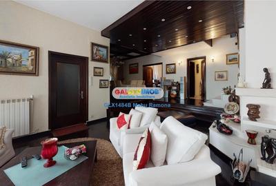Vila superba, 9 dormitoare, pretabila pentru pensiune, Sinaia - 1