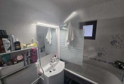 Casă cu 4 camere cu Canalizare în Sud - 9