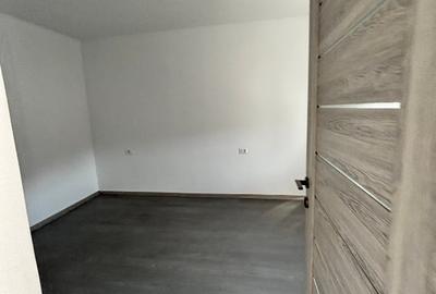 Casă de vânzare Ciurbesti - Miroslava - 2