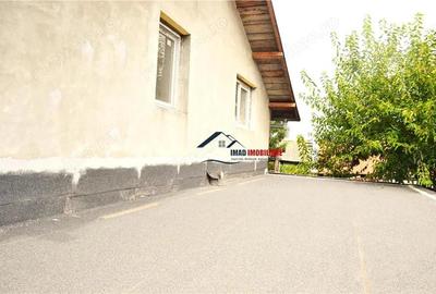 Casă cu Teren 805 Mp în Central