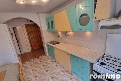 Apartament cu 4 camere decomandat în Tudor - 1