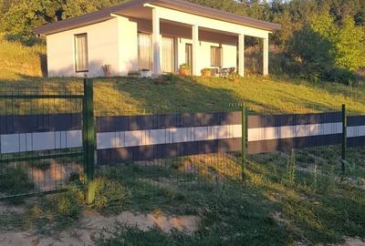 Casă cu 2 camere în Mineu - 8