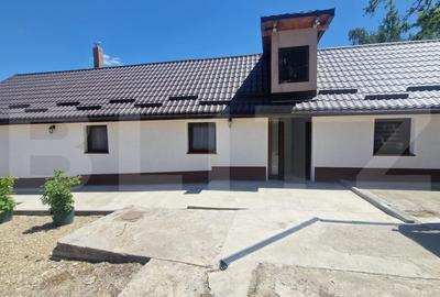 Casă individuală cu 5 camere cu Canalizare în Rotbav - 2
