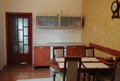 Proprietar vand casa C.Lipovei ,5 camere . - 2