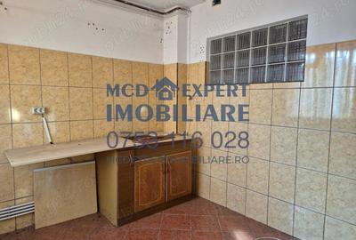 Apartament cu 4 camere decomandat în Central - 9