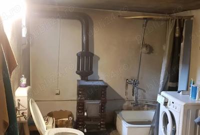 Vand casa la tara in comuna Haghig - 6