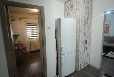 Apartament cu 2 camere decomandat în Piața Centrală - 6