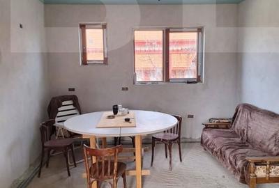 Casă cu 4 camere în Coșteiu - 3
