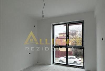 Casă cu 3 camere cu Teren 250 Mp în Central
