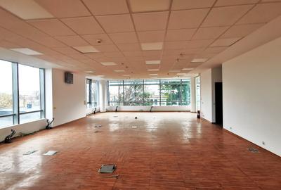 Spatiu comercial | Activitati diverse | Domenii | Cladire birouri - 8