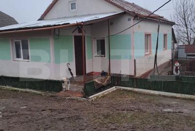 Casă cu 3 camere cu Teren 1600 Mp în Dărmănești - 8