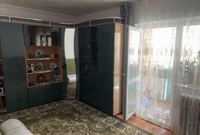 Apartament cu 3 camere decomandat în Central - 1