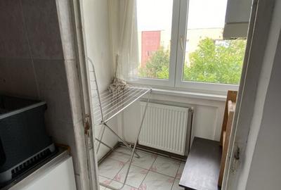 Garsoniera decomandata zona Astra- Carpatilor Garsoniera decomandata zona Astra- Carpatilor - 3