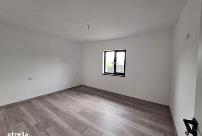 Casă cu 4 camere cu Teren 400 Mp în Hemeiuș - 7