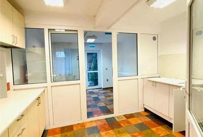 Casă cu Teren 1923 Mp în Ghencea - 20