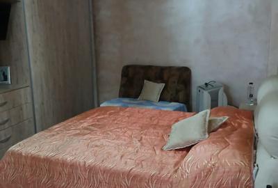 Casa 3cam mob.utilata 380euro - 4