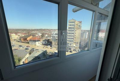 Garsonieră decomandată, mobilată în Bd. Independenței - 9