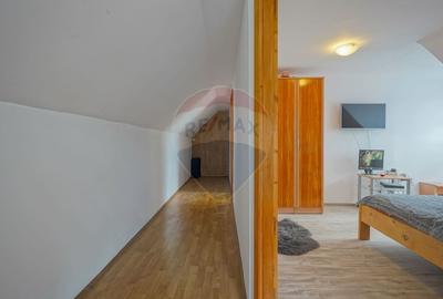 Casă individuală cu 5 camere cu Teren 1100 Mp în Central - 5