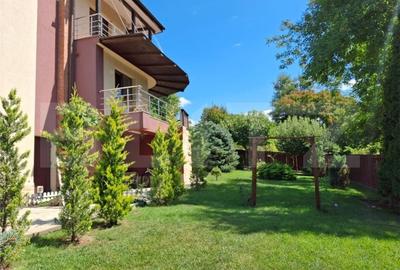 Vila exclusivista, zona Plopii fara Sot, garaj crama finisare si utilare de top - 1