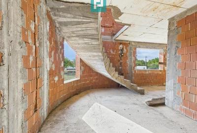 Casa la rosu S+P+1 in Bodrogu Nou - 2