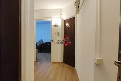 Prima inchiriere, decomandat, bloc stradal, et.2/10 la 5 min metrou Nicolae Grig Prima inchiriere, decomandat, bloc stradal, et.2/10 la 5 min metrou Nicolae Grig - 8