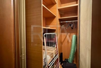 2 camere Titulescu cu vedere pe spate in bloc 1981 - 11