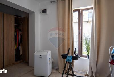 Casă cu 5 camere cu Teren 1063 Mp în Corbii Mari - 17