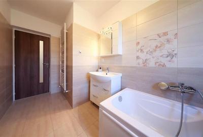 Vila cocheta, facilitati valoroase, strada asfaltata, intimitate: Tur LIVE! Vila cocheta, facilitati valoroase, strada asfaltata, intimitate: Tur LIVE! - 34