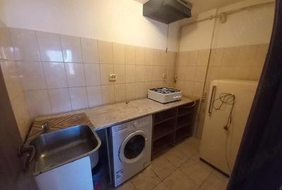 Garsonieră nedecomandată în Lipovei
