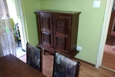 Apartament cu 3 camere semidecomandat în Micro I - 3