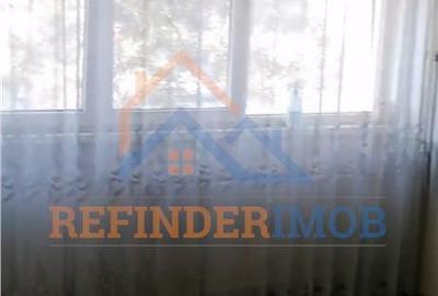 Apartament cu 2 camere decomandat în Cantemir - 1
