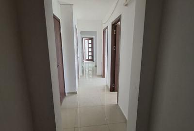 Apartament cu 3 camere în Central - 2