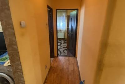 Apartament 3 camere decomandat,etaj 4/4 Bld. Racoteanu, Filiasi - 8