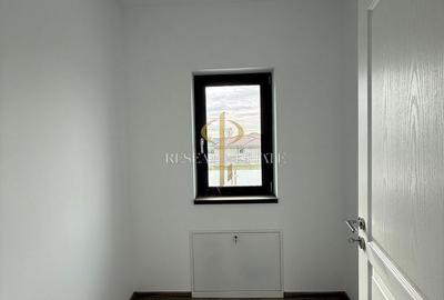 Casă cu 4 camere în Săcălaz - 1