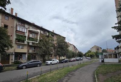 Vand apartament 2 camere Carpati 2 - 2
