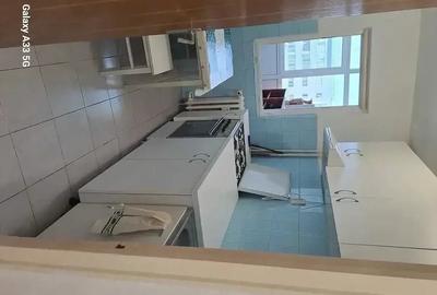 Garsonieră decomandată în Muncii - 4
