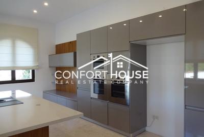 Vila impunatoare D+P+E, suprafete generoase, finisaje premium, teren 2000mp Vila impunatoare D+P+E, suprafete generoase, finisaje premium, teren 2000mp - 15